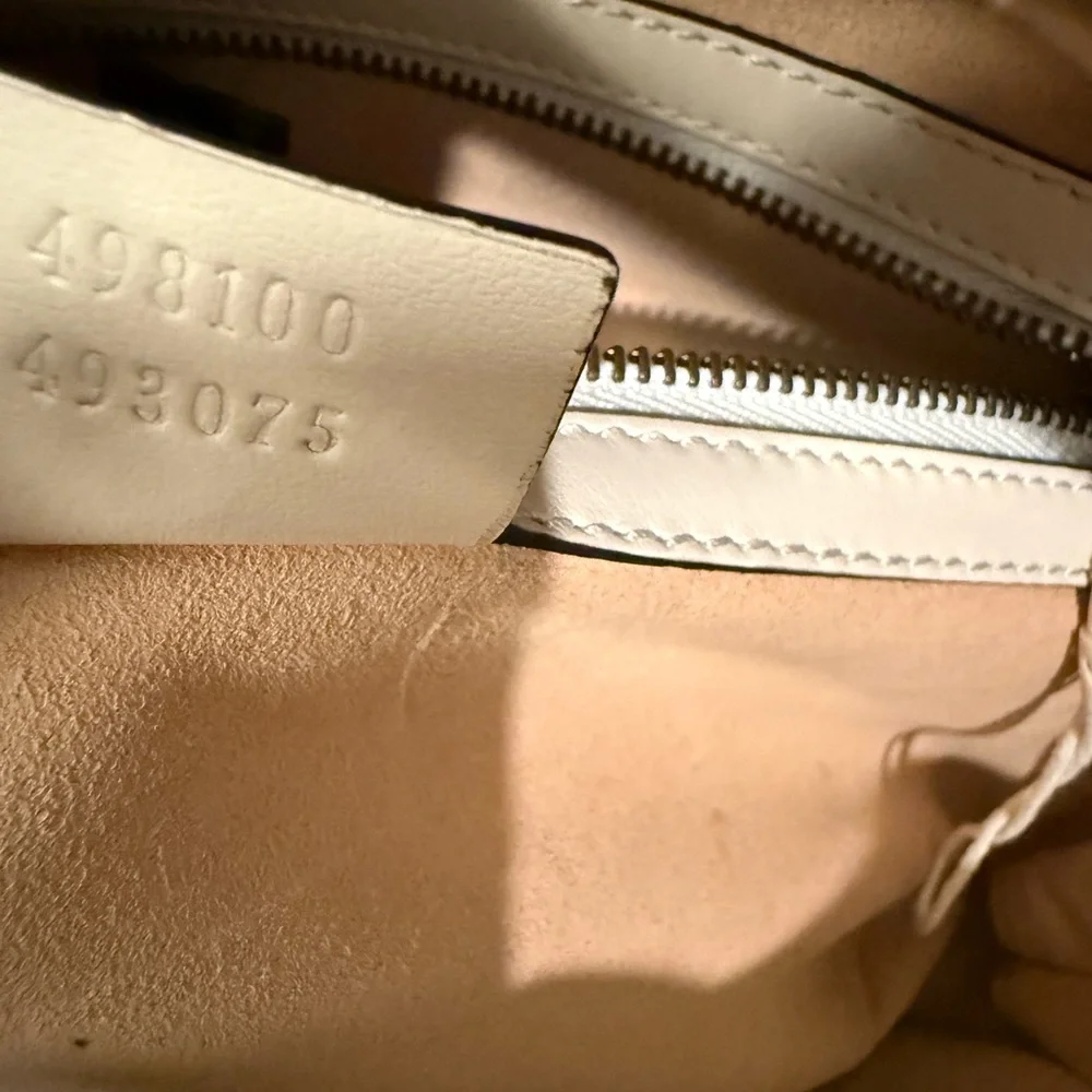 Gucci Cream Quilted Crossbody Bag with Gold Accents - Picture 12 of 13